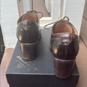 Brown Leather women’s shoes